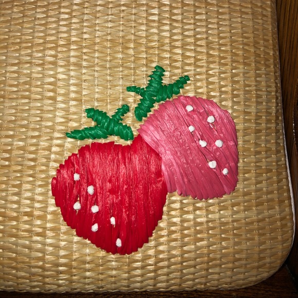 NWT-Kate Spade-Picnic In The Park-Lg Straw Pouch - Picture 2 of 7